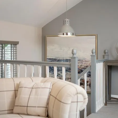 Exclusive Private Gatehouse - 3 Bedrooms - 2 Bathrooms - Spectacular Howgill Views * Sedbergh