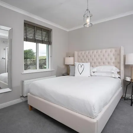 Dom wakacyjny Exclusive Private Gatehouse - 3 Bedrooms - 2 Bathrooms - Spectacular Howgill Views *